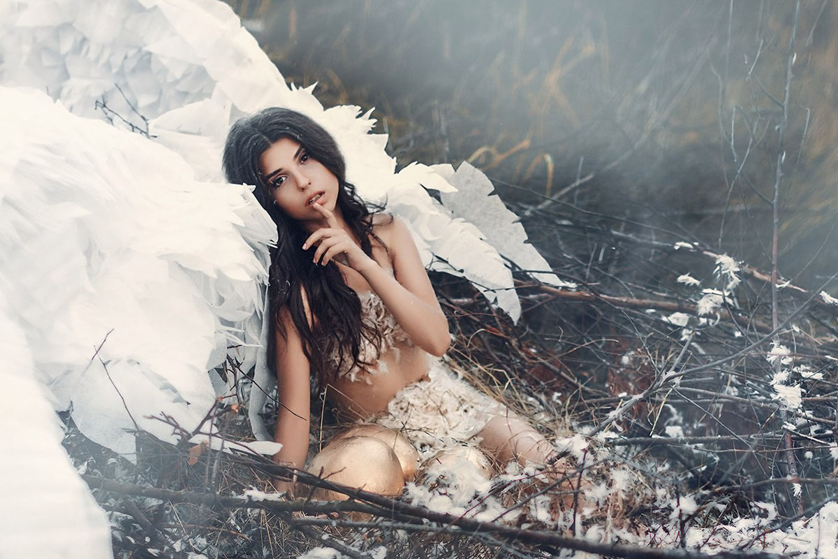 Четвёртая претендентка на звание “Девушка сентября” по версии портала “Ключ-Медиа”. Книжная героиня Мария Честнова