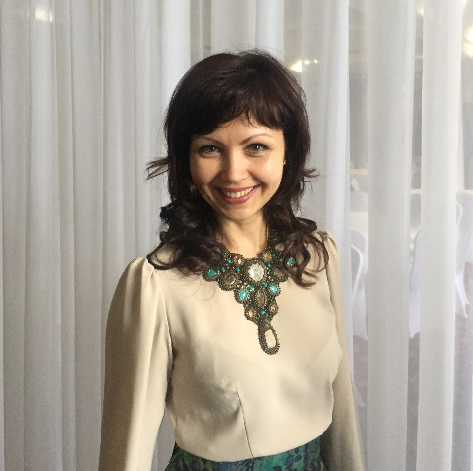 Благородное собрание: владимирская королева, португальский граф и принцесса Индонезии