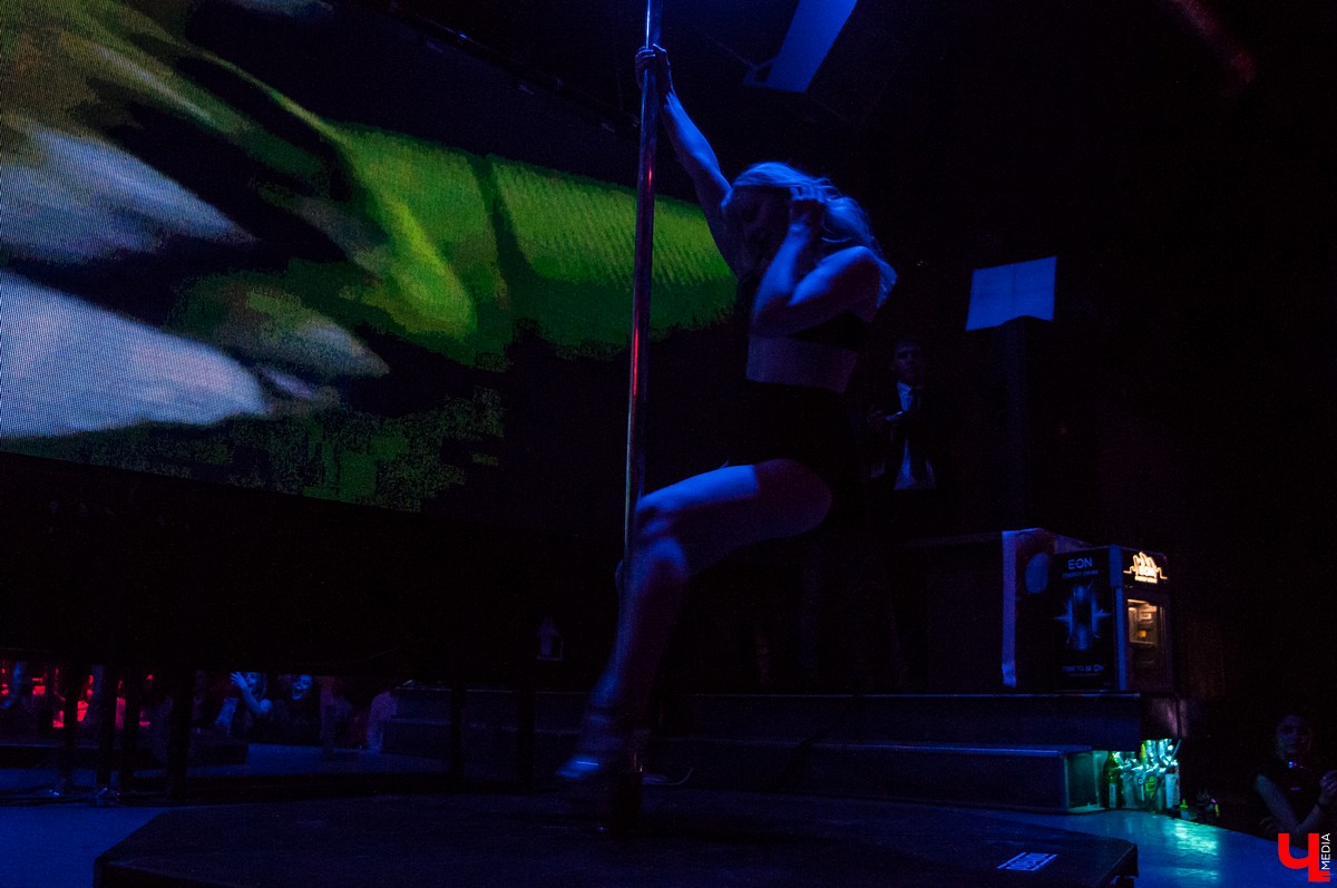 28 сентября во Владимире прошел чемпионат по Pole dance 2018. Победительницей стала Анастасия Маврина
