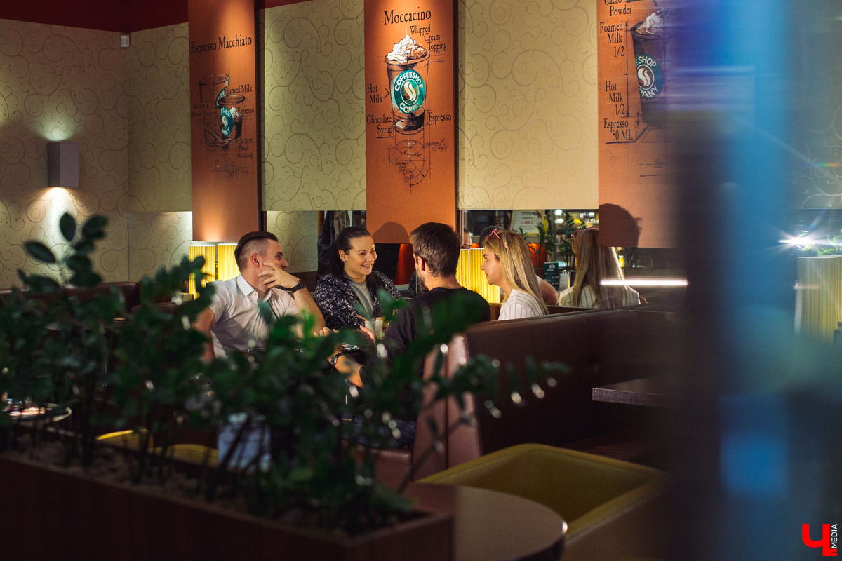 Блогеры из проекта “Инста-ужин” посетили кофейню COFFEESHOP COMPANY во Владимире и попробовали фирменные блюда