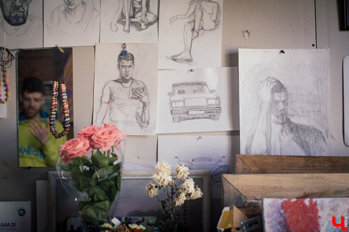 в мастерской