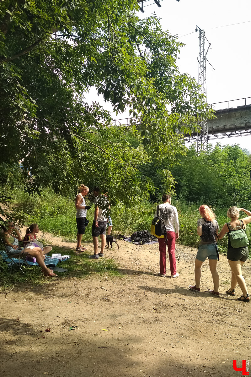 Корреспондент «Ключ-Медиа» испытала на себе такое опасное развлечение, как роупджампинг. Теперь она готова поделиться своими впечатлениями от прыжка с высоты