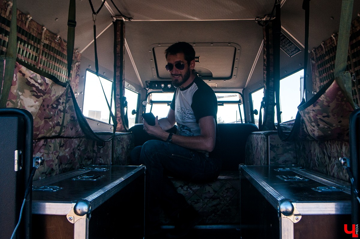 11 августа во Владимире прошел тест-драйв вездехода “Шерп”. Мы прокатились на борту и выяснили, на что способна отечественная техника