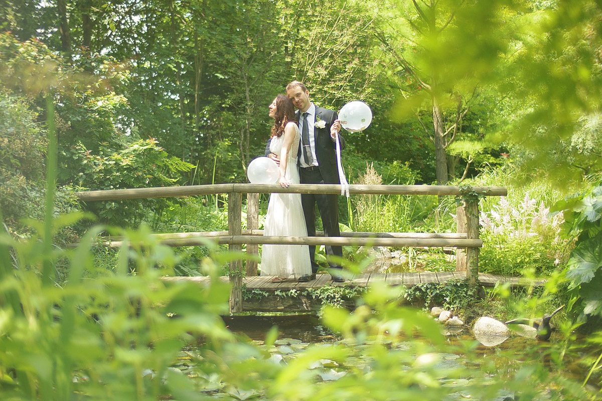 Жительница Владимира Елена Суркова вышла замуж за француского ресторатора Оливье. Свадьбу молодожены праздновали дважды