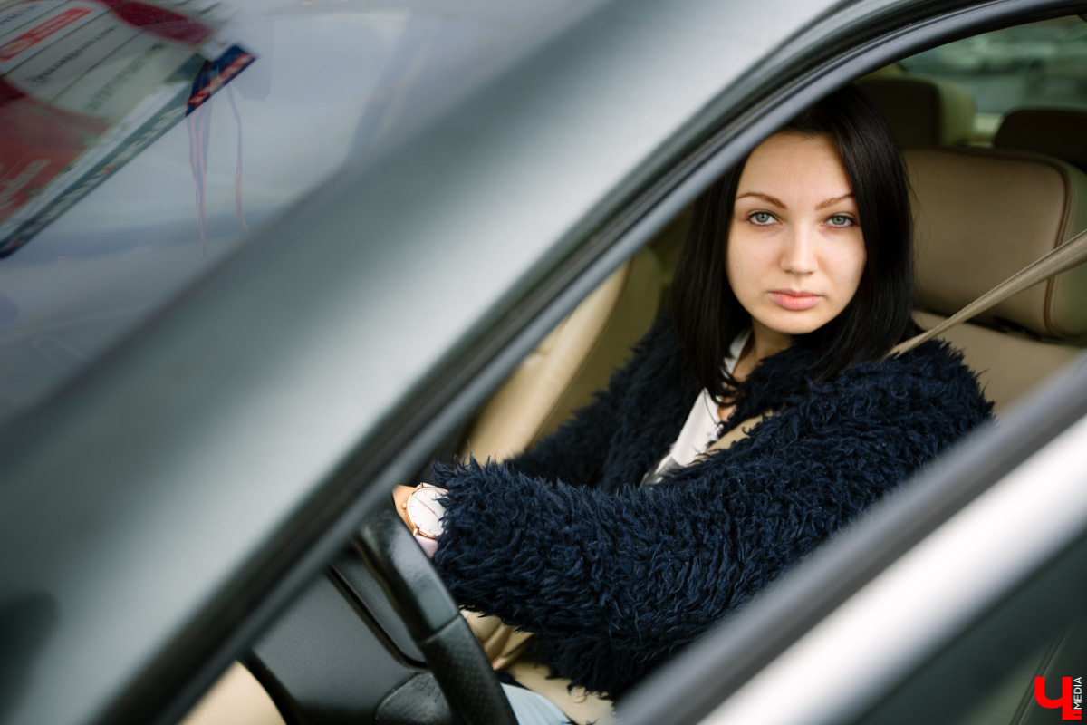 Елена Полисадова