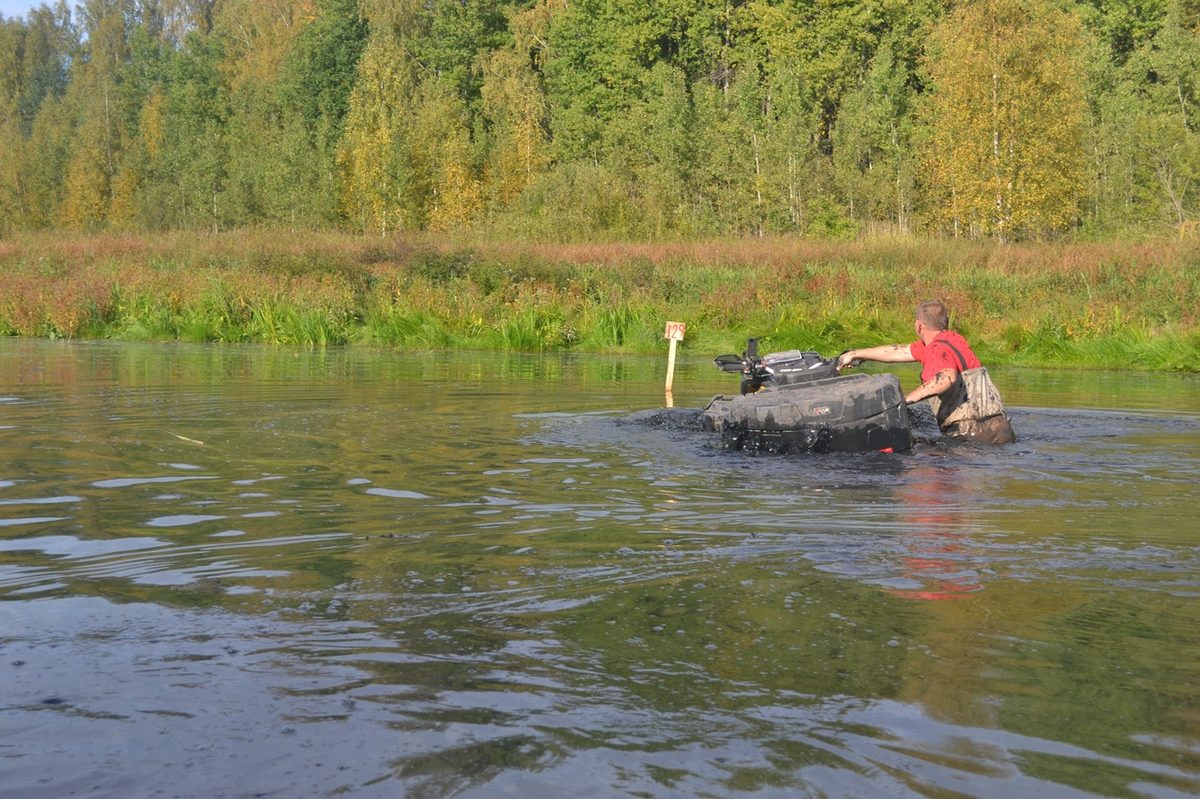 16 сентября состоялись “Мстёрские тропы 2018”. Мотоциклисты соревновались в ориентировании на бездорожье. Приехало 100 участников
