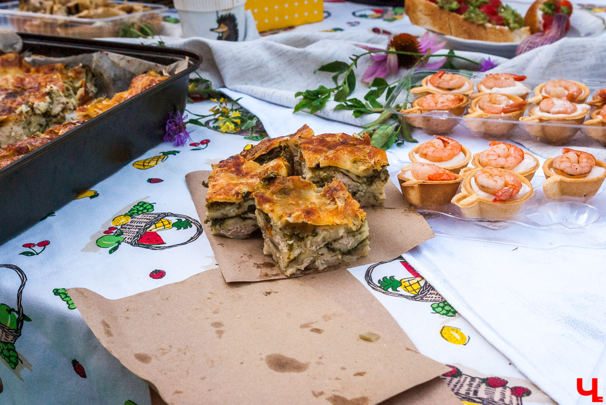 2 августа во дворе на улице Горького прошел добрососедский пикник. До самого начала оставалось загадкой, придут ли люди, захотят ли знакомиться с соседями