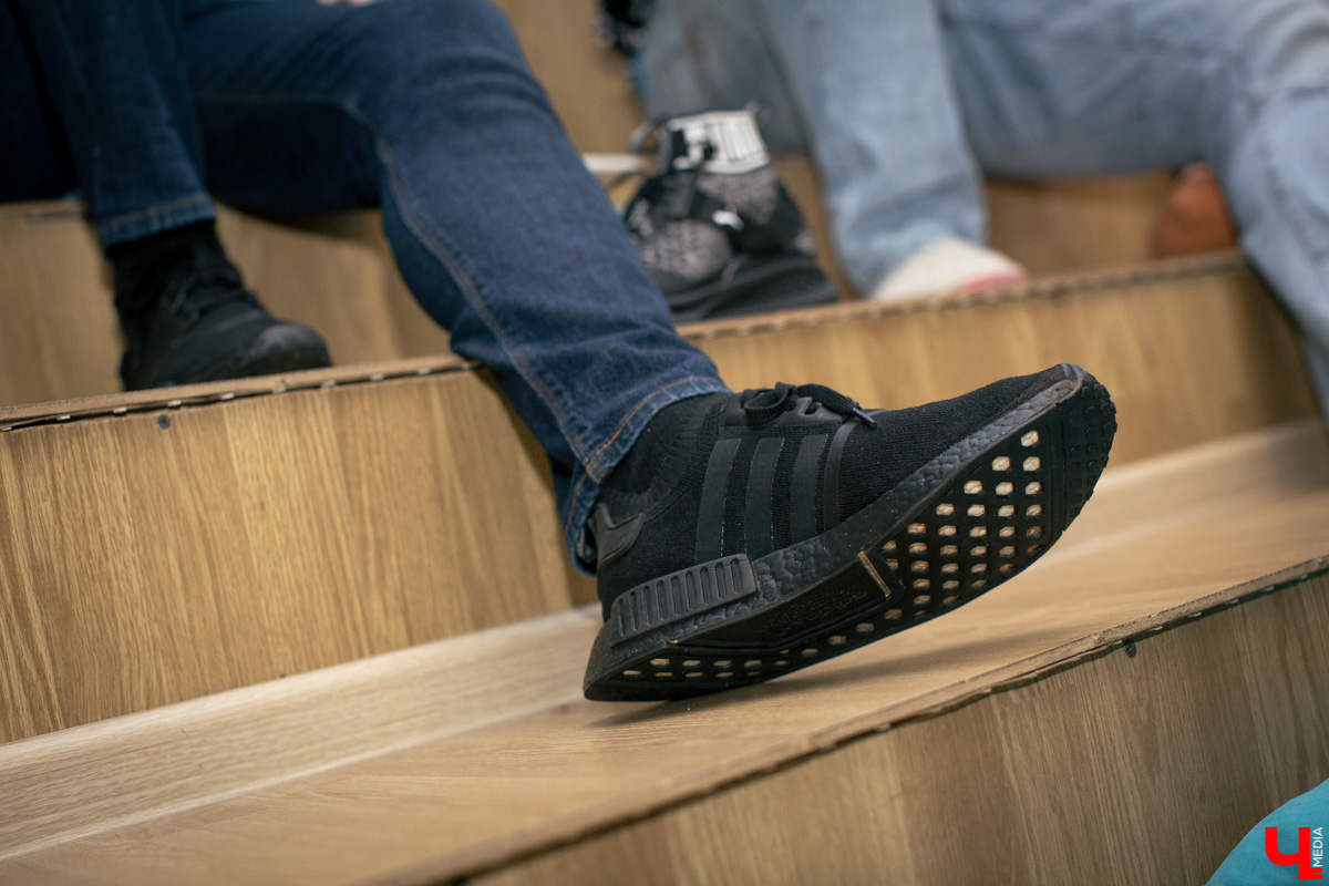 Оригинальные кроссовки