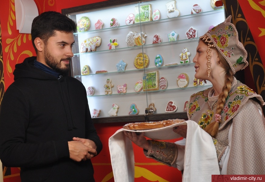 Телевизионщики с Первого канала три дня пробыли во Владимире, снимая наш город для телепроекта «Открываем Золотое кольцо России»