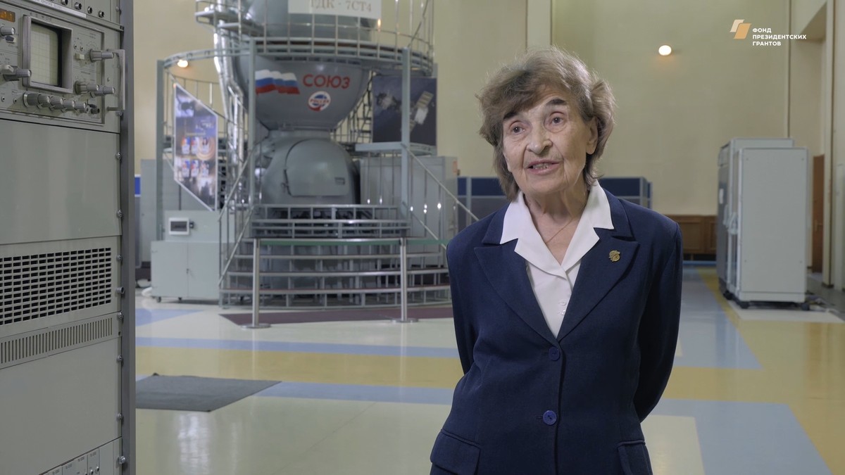 Проект “Имя. Символ 33” продолжает работу над документальными фильмами о знаменитых людях из Владимирской области. Героем новой серии стал Николай Каманин - легендарный советский летчик