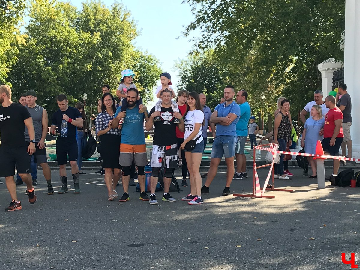 25 августа во Владимире праздновали День города. Какими увидели торжества люди? Мы собрали самые интересные, на наш взгляд, фотографии из Инстаграм