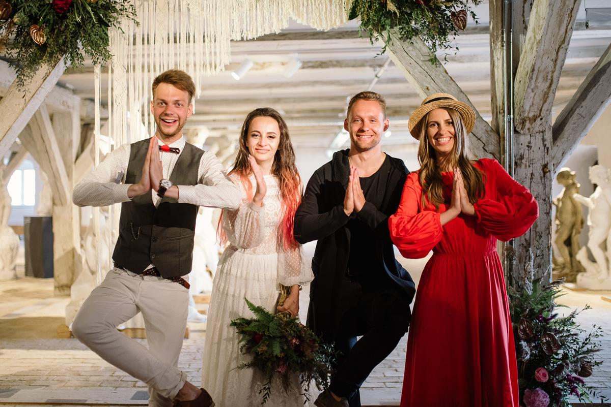 Ведущая Алена Маркелова проводит свадьбы за границей. О секретах своего успеха в свадебном бизнесе она рассказала журналисту “Ключ-Медиа”