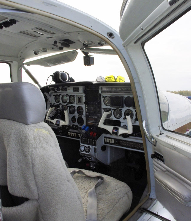 Самолет «Piper Aztec»