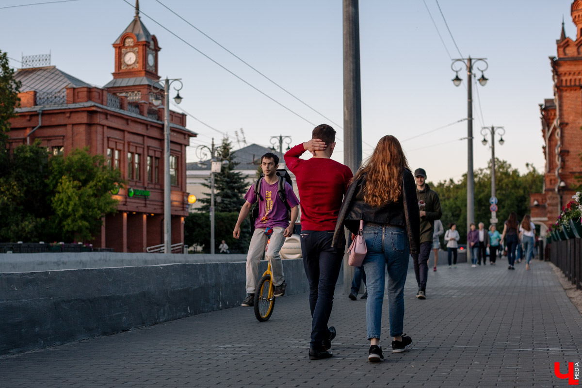 По Владимиру на уницикле