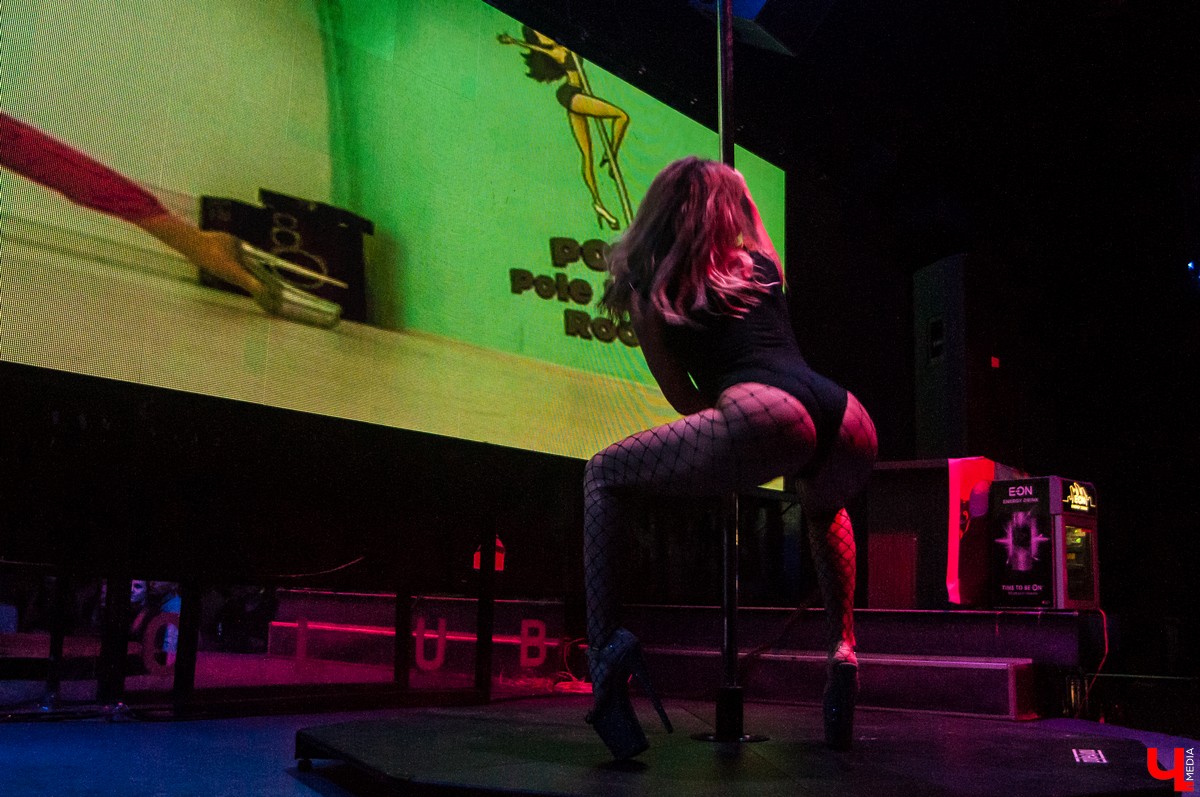 28 сентября во Владимире прошел чемпионат по Pole dance 2018. Победительницей стала Анастасия Маврина