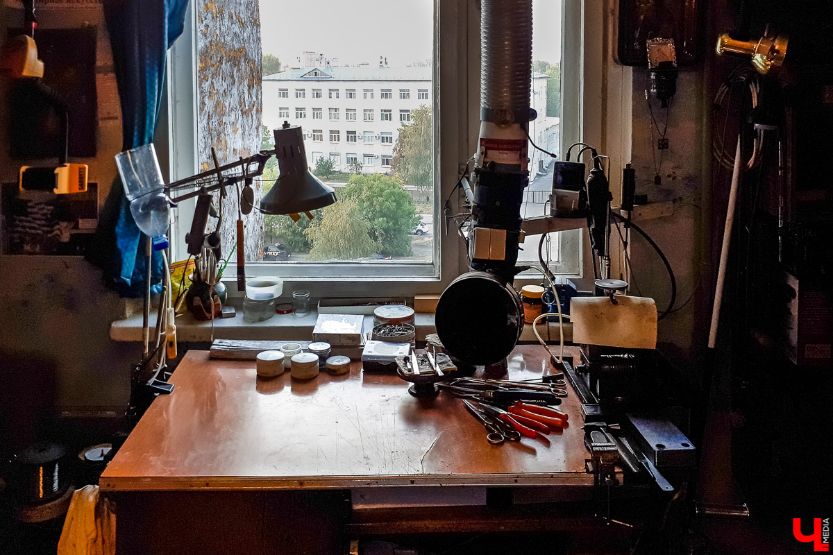 Владимирский ювелир Сергей Карелин, создатель «Часов для планеты Земля», рассказал журналисту «Ключ-Медиа» о новом грандиозном замысле