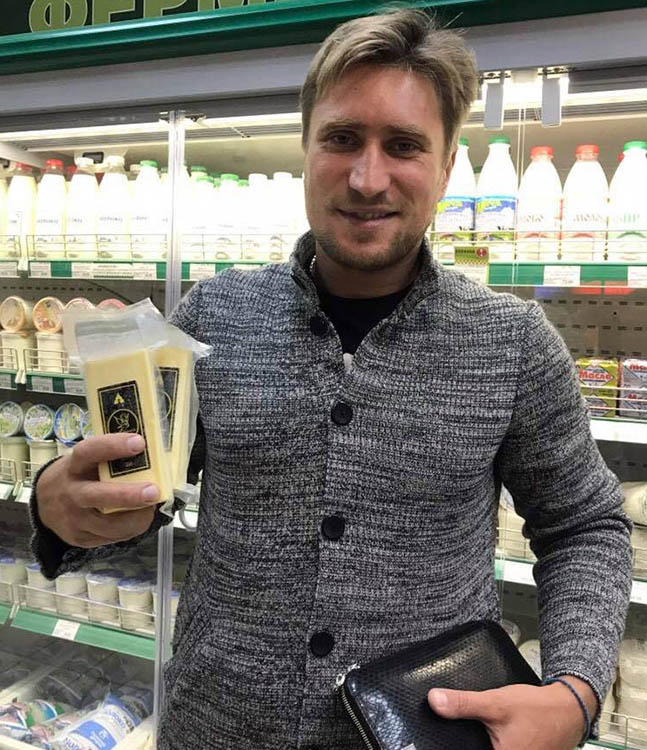 Денис Лебедев