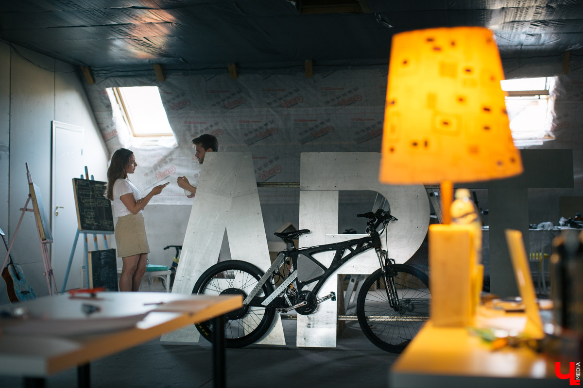 Команда владимирских изобретателей под руководством Константина Федосеева собрала 3D велосипед VBike. Теперь они планируют построить 3D принтер