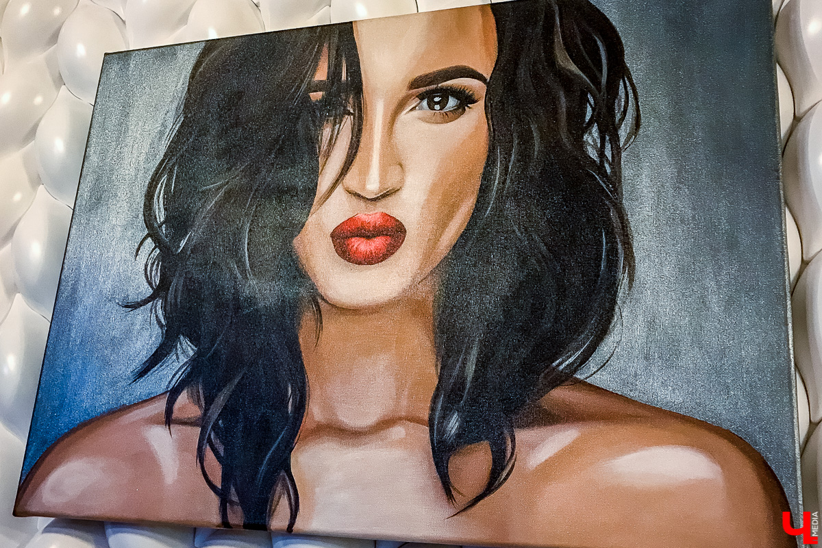 Журналист Ключ-Медиа побывала в ресторане Ольги Бузовой, оценила интерьер и узнала, что там за салаты такие подают под названием “Мало половин” и “Бузцезарь”