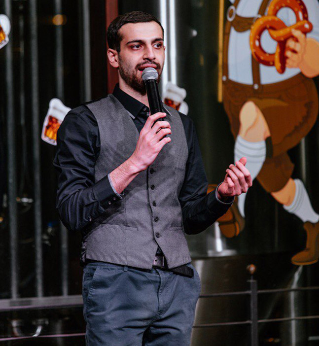 Сархан Сафаров