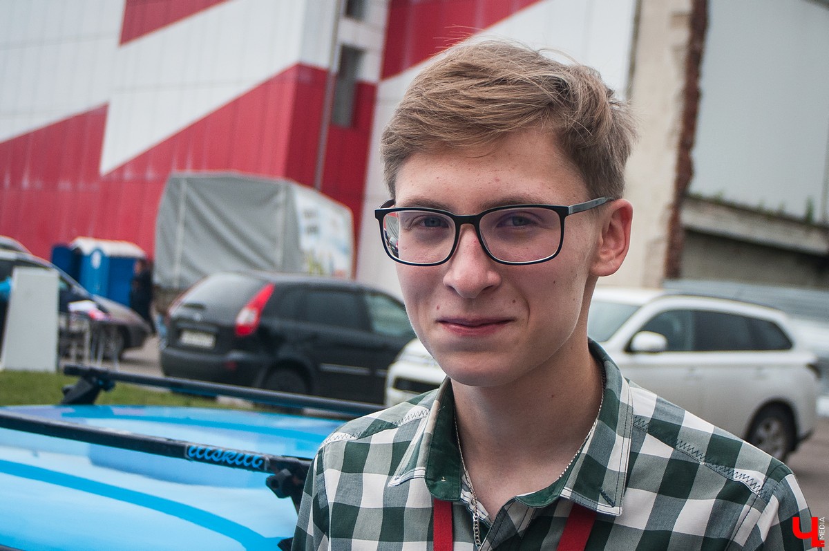 Фестиваль «Крутые тачки» во Владимире