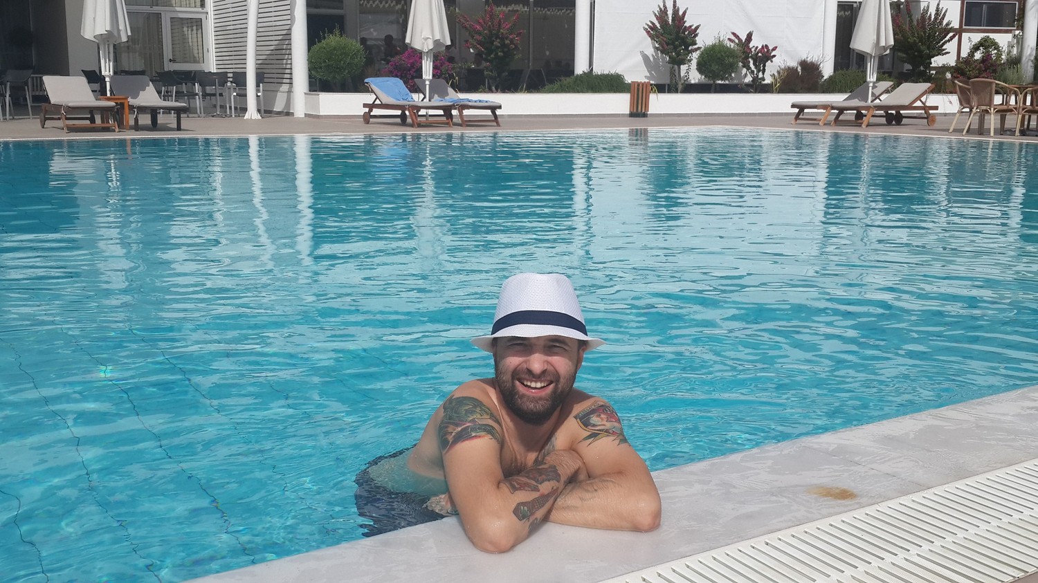 Татуировщик Антон Автономов