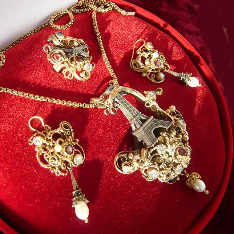 Владимирский ювелир Сергей Карелин, создатель «Часов для планеты Земля», рассказал журналисту «Ключ-Медиа» о новом грандиозном замысле