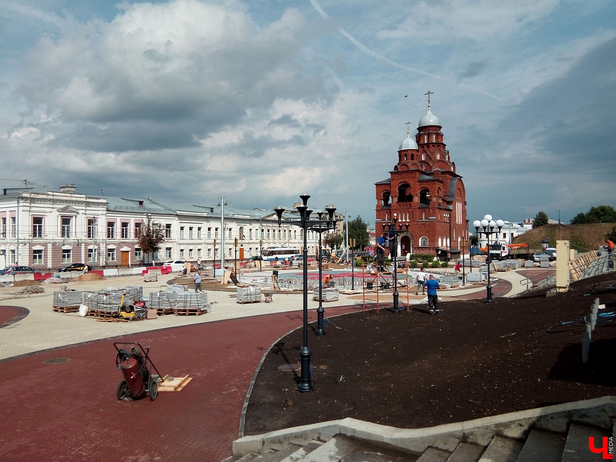 25 августа во Владимире на Театральной площади откроется светомузыкальный фонтан