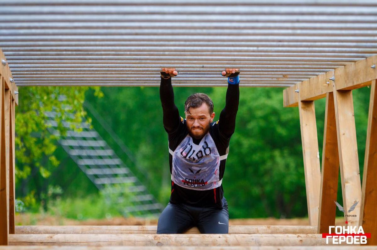 10 километров и 60 препятствий: владимирский бизнесмен на «Гонке героев»