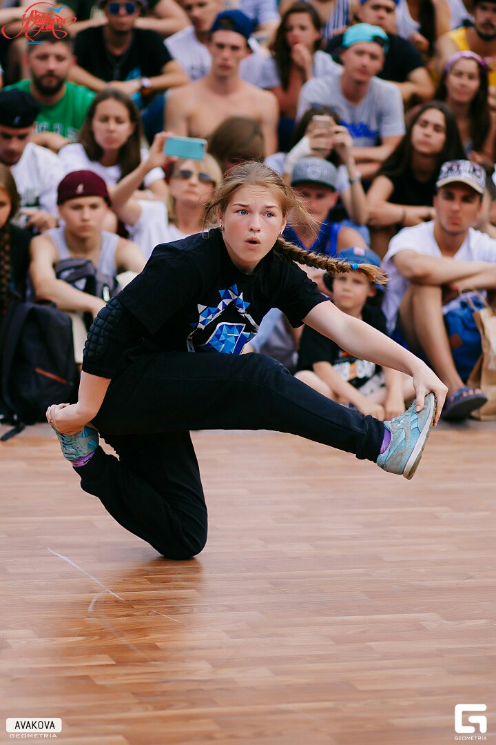 Владимирская девушка Кристина Яшина отправилась на Третьи юношеские Олимпийские игры в Аргентину