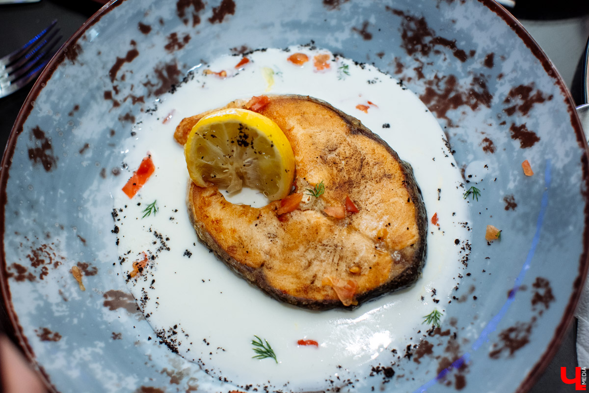 Инста-ужин в "Es. Co. Bar"