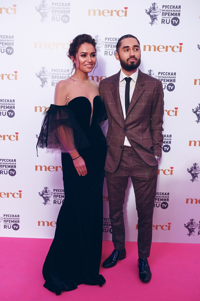 Рэпер Мот служил под Владимиром, а Александр Ревва недоволен нашими дорогами