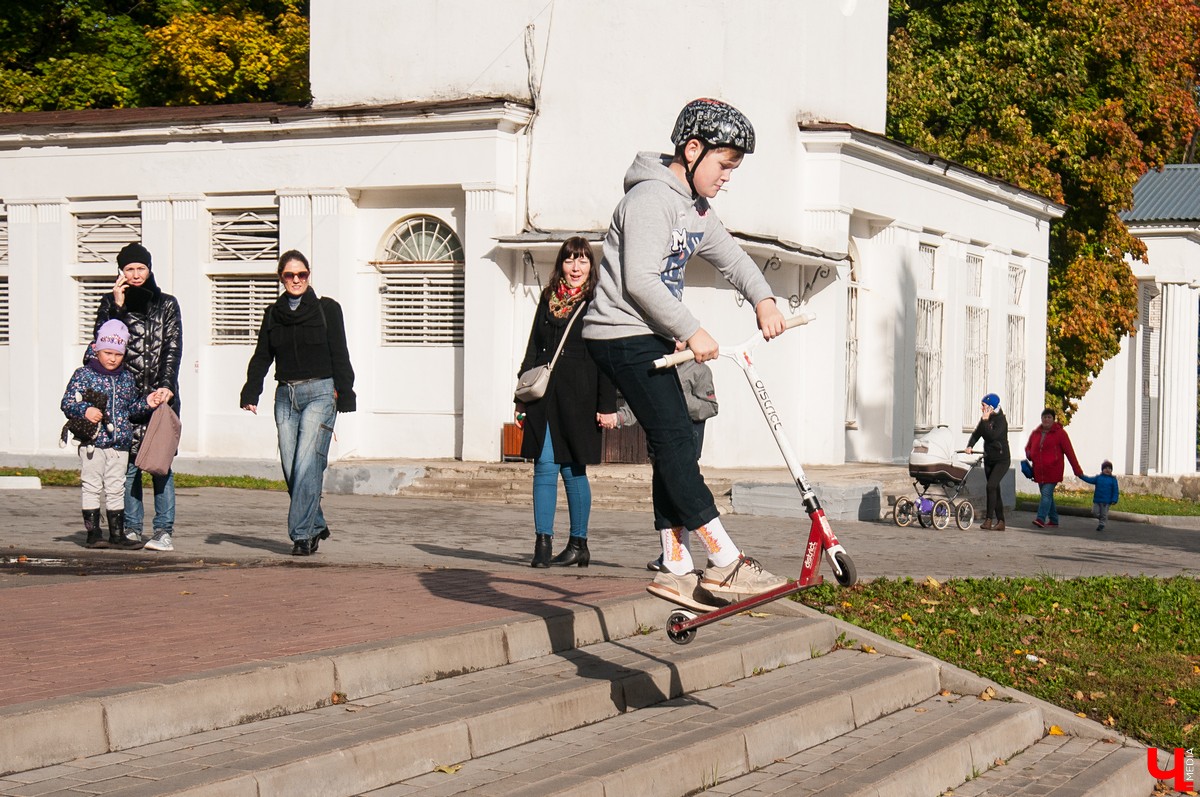 Опасные трюки на самокатах