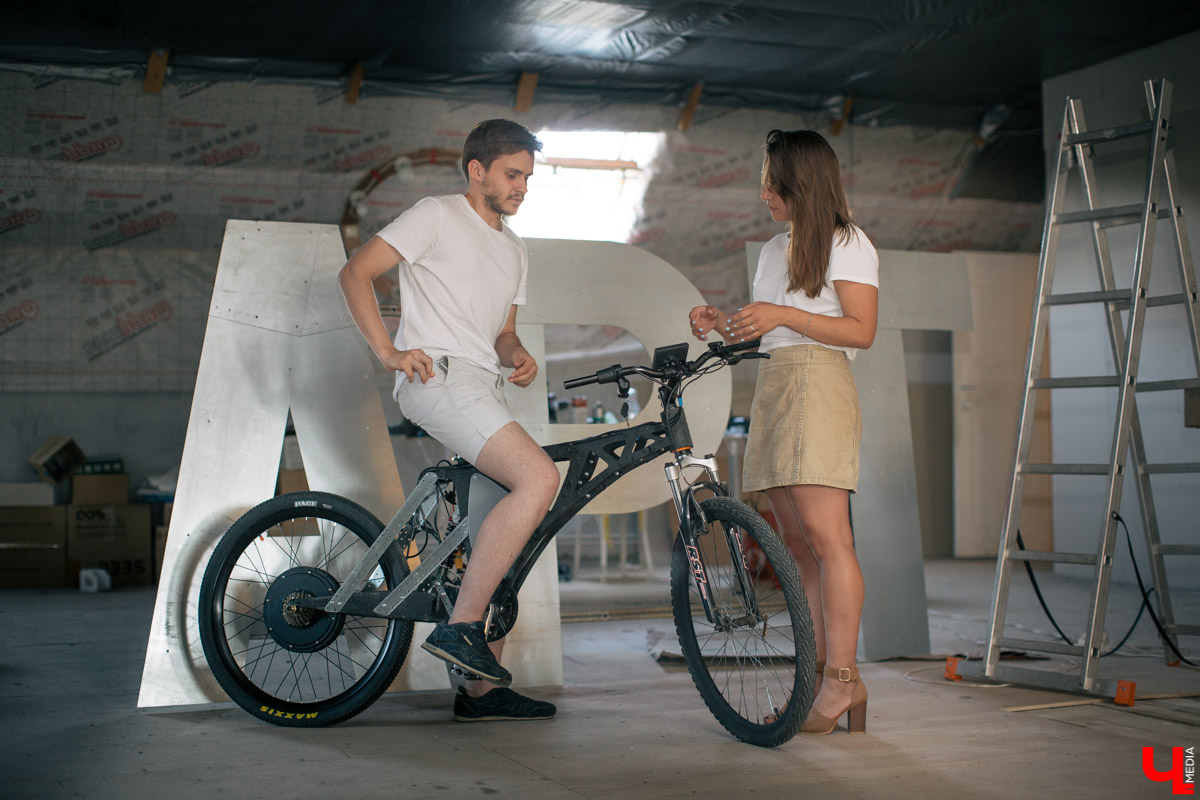 Команда владимирских изобретателей под руководством Константина Федосеева собрала 3D велосипед VBike. Теперь они планируют построить 3D принтер