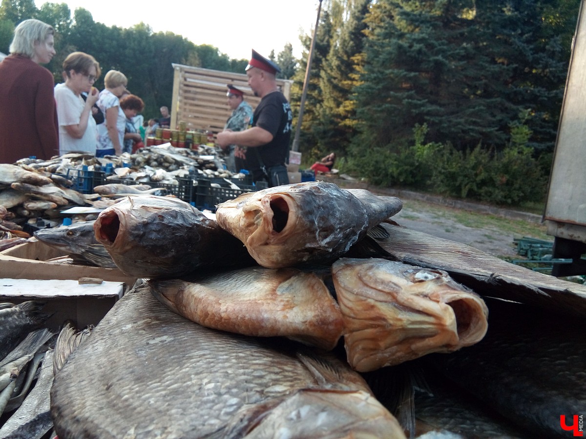 7-8 сентября в Суздале прошел третий фестиваль «Медовуха Fest». В 2018 году медовары привезли ставленый мед, сбитень, безалкогольную медовуху и травяные настои