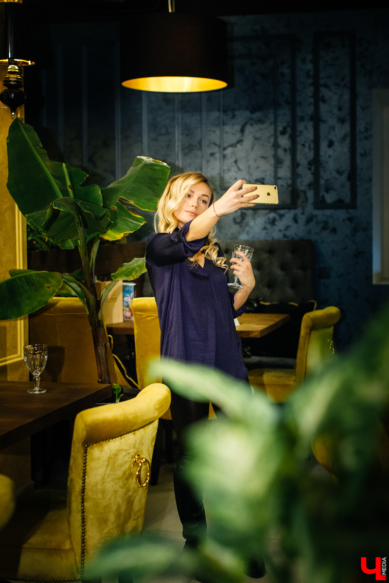 Инста-ужин в кафе&кондитерской "Carlson"