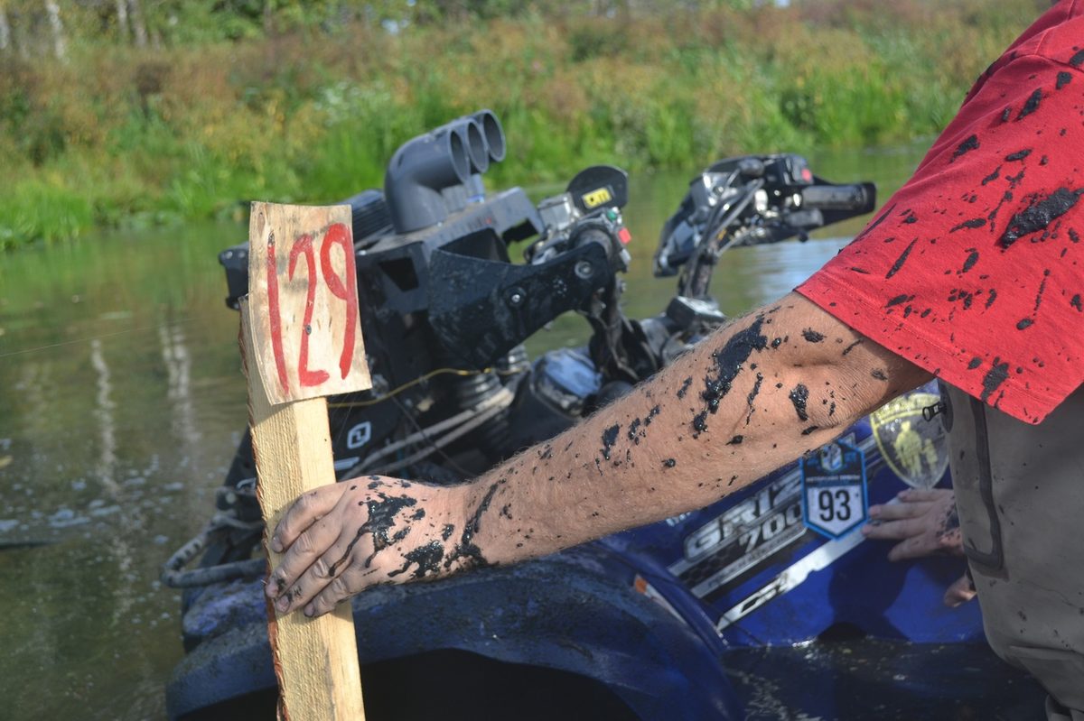 16 сентября состоялись “Мстёрские тропы 2018”. Мотоциклисты соревновались в ориентировании на бездорожье. Приехало 100 участников