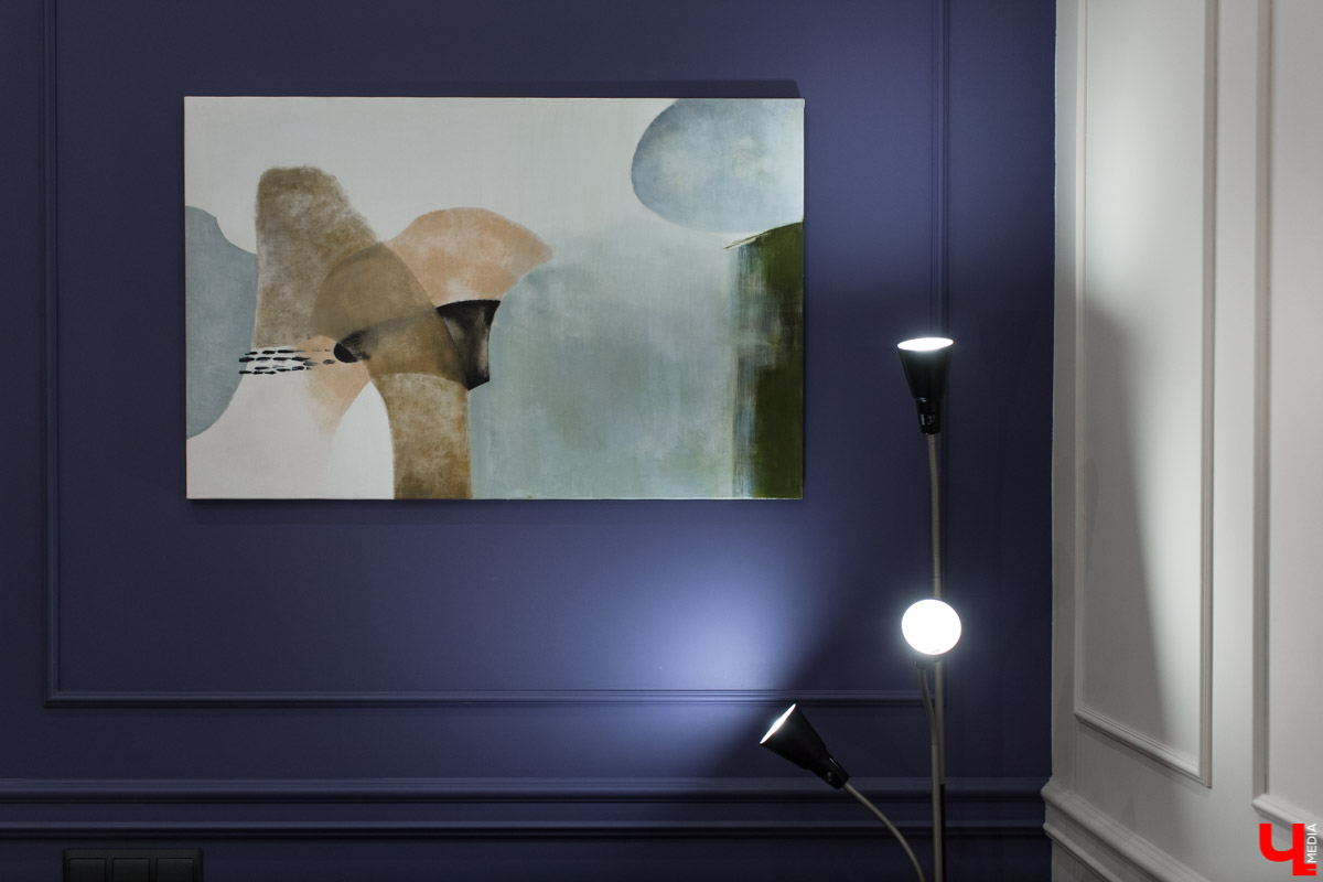 Продолжаем рубрику “Интерьер недели”. На днях мы заглянули в гости к Алексею Веденееву, адвокату, чей офис не похож на типичную юридическую контору