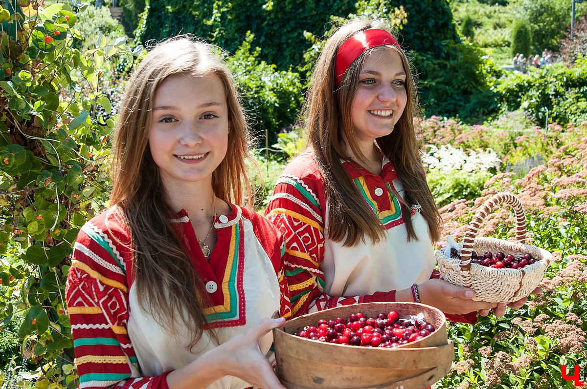 Владимирская область может получить премию National Geographic Traveler Awards 2018 в номинации Российский гастрономический туризм. Конкуренцию ей составляют Татарстан, Сахалин, Тверь и Ярославль