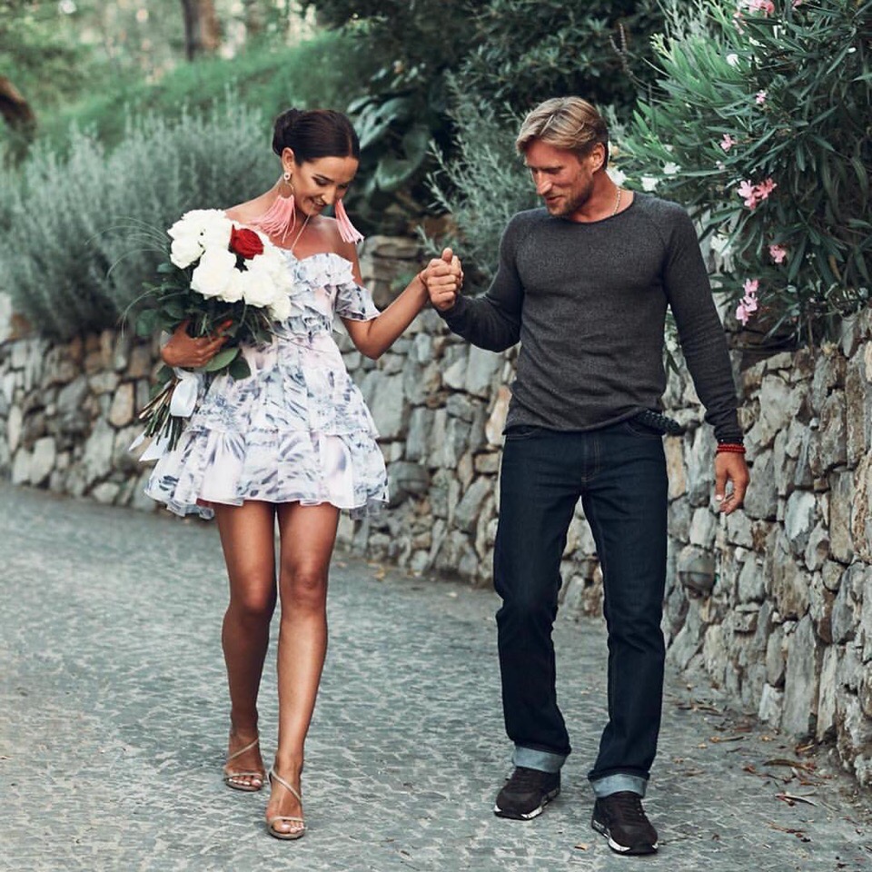 Суздальский сыровар оказался единственным финалистом шоу “Замуж за Бузову”. Это подразумевает продолжение отношений между ним и Олей уже без внимания камер