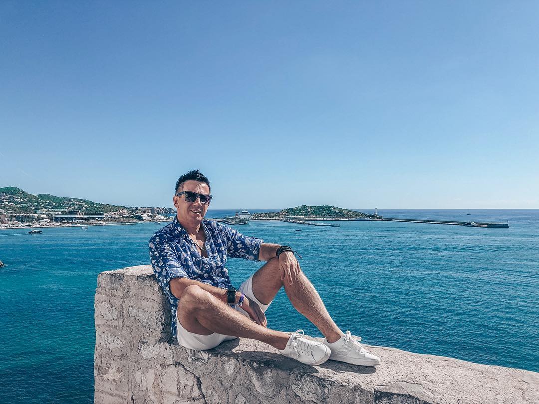 Владимирский диджей Алекс Кокс вернулся с Ибицы и рассказал о лучших, на его взгляд, местах острова. И, конечно, о самых крутых вечеринках