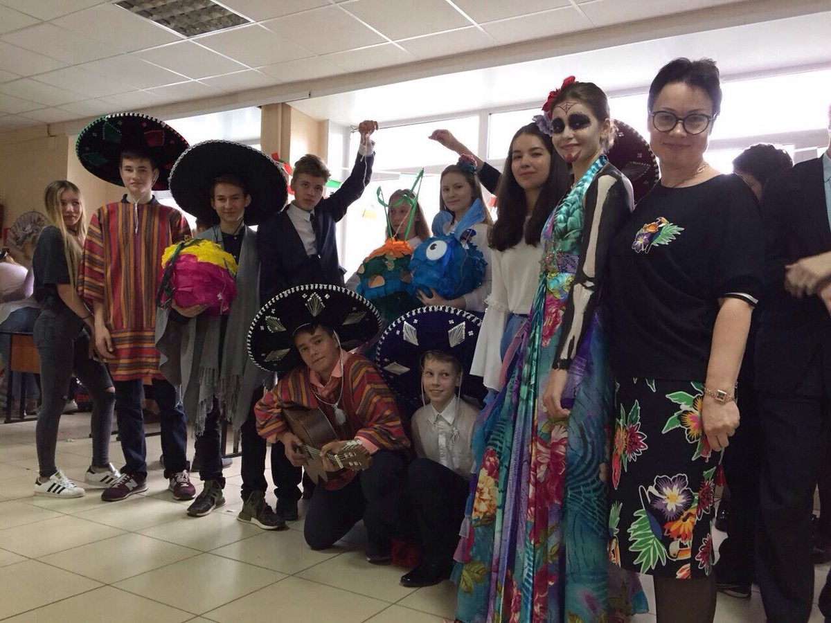 Профессия учителя. Что она скрывает в себе? Чтобы это узнать, мы заглянули во владимирскую гимназию № 23 и побеседовали с ее педагогами на всевозможные темы