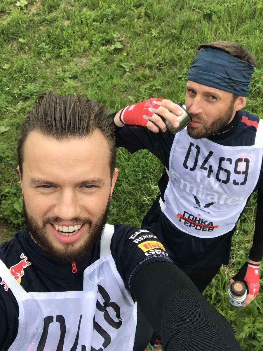 10 километров и 60 препятствий: владимирский бизнесмен на «Гонке героев»