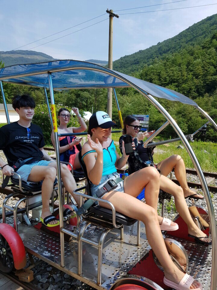 Владимирская девушка Ксения Болженко два месяца прожила в Южной Корее