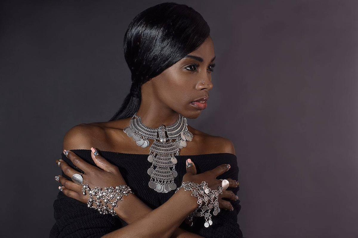 Анэлис Перез