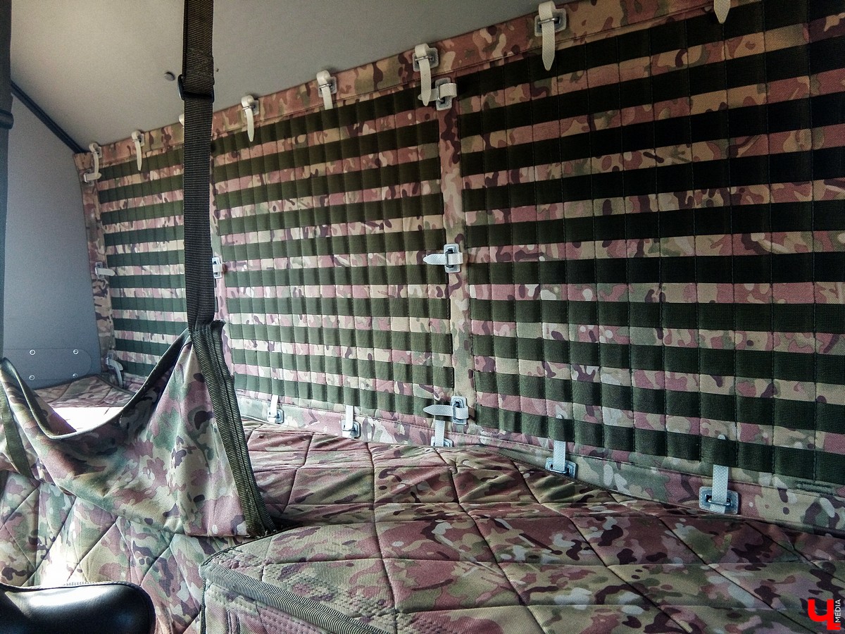 11 августа во Владимире прошел тест-драйв вездехода “Шерп”. Мы прокатились на борту и выяснили, на что способна отечественная техника