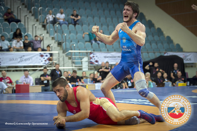 Абуязид Манцигов из Владимира победил на чемпионате России по греко-римской борьбе 2018 года. Спортсмен рассказал корреспонденту “Ключ-Медиа” о решающей схватке, семье и дальнейших планах