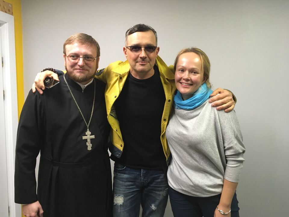 2 октября состоялась премьера документального фильма о святом Константине Богородском. Режиссер - Екатерина Цветкова из Владимира. Закадровый текст читал знаменитый российский актер Егор Бероев