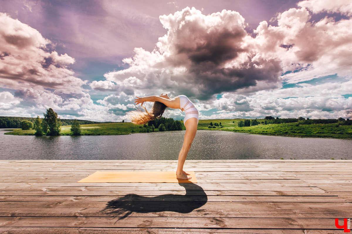 Гибкое тело: Аня Рябиничева разгоняет лето