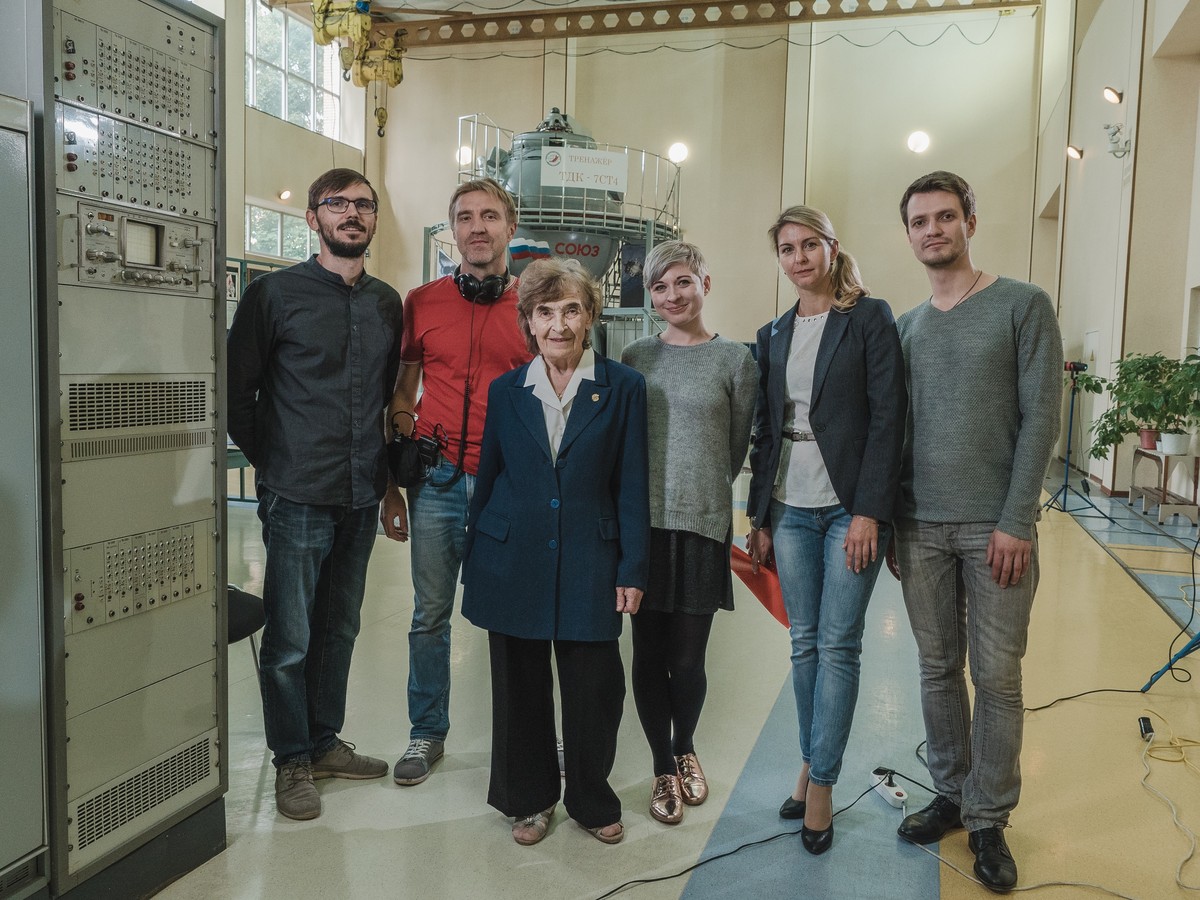 Проект “Имя. Символ 33” продолжает работу над документальными фильмами о знаменитых людях из Владимирской области. Героем новой серии стал Николай Каманин - легендарный советский летчик